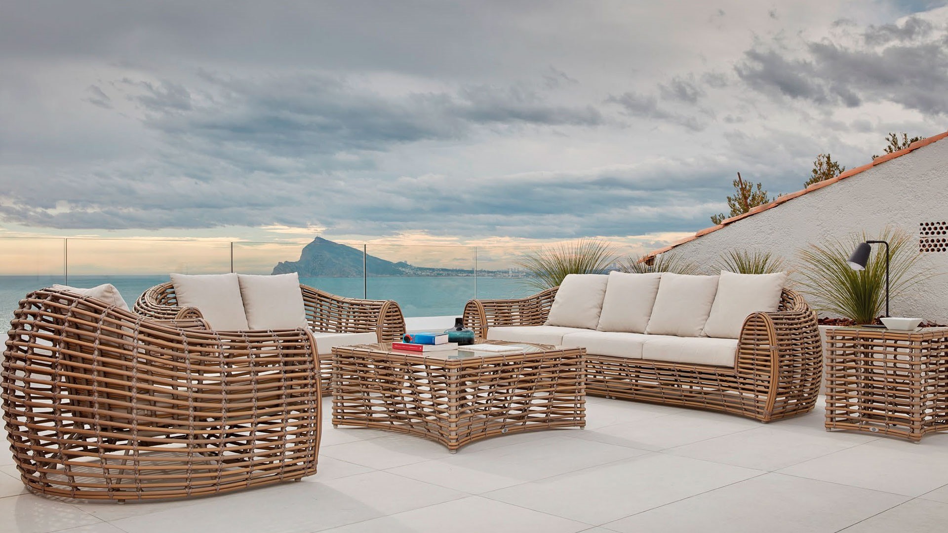 PESARO SOFA COLLECTION